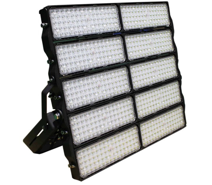 2000w LED Modular Floodlight, 4000w HID Replacement, 340000lm (170lm/w), 5 Year Warranty, IP67, Diamond-RN4 Range - Clear Sky Distributors 